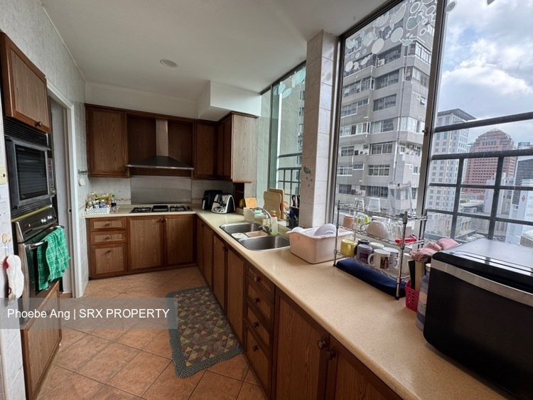 Elizabeth Tower (D9), Apartment #530175791